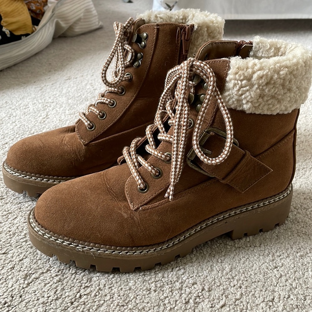 Universal Threads Sherpa Lug Sole Booties - image 1
